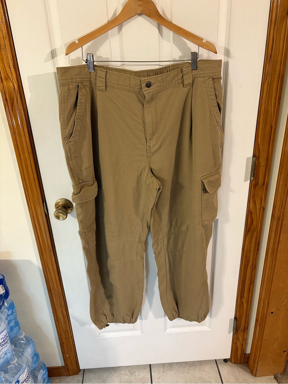 Women’s Twill Barrel Leg Pants in Khaki - MID RISE